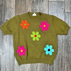Bibi Olive Green Short Sleeve Sweater Womens Size S Crochet Flower Appliqués Top